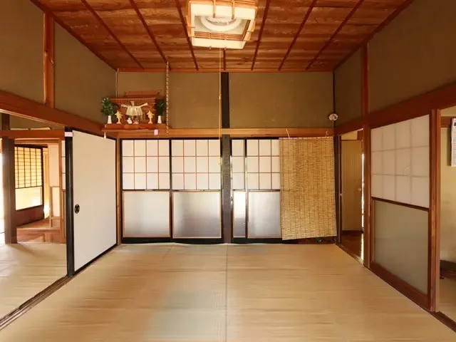 【ご先祖の思いをつなぐ、築90年超の古民家再生リノベーション】